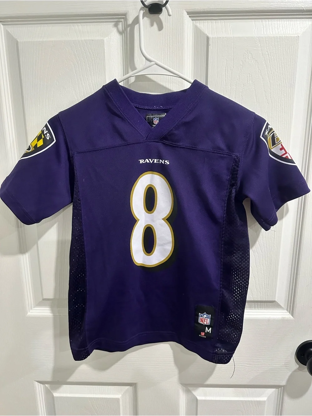 Kids Lamar Jackson Baltimore Ravens #8 Football Jersey - Youth Size M